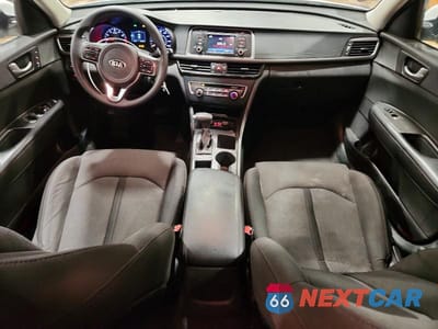 Zdjęcie 8 z 13 samochodu: 2017 KIA OPTIMA LX VIN:5XXGT4L38HG145137 - miniatura