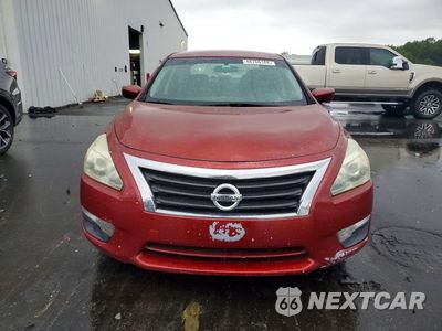 Piąte zdjęcie samochodu w środku: 2014 NISSAN ALTIMA 2.5 S VIN:1N4AL3AP0EN342914 - miniatura