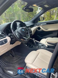 Piąte zdjęcie samochodu w środku: 2018 BMW X2 XDRIVE28I VIN:WBXYJ5C30JEF73106 - miniatura