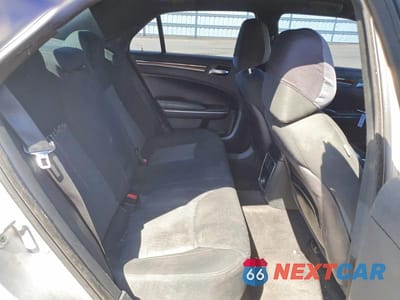 Zdjęcie 10 z 12 samochodu: 2012 CHRYSLER 300 VIN:2C3CCAAGXCH196944 - miniatura