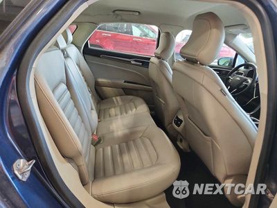 Zdjęcie 10 z 12 samochodu: 2019 FORD FUSION SEL VIN:3FA6P0CD1KR107202 - miniatura