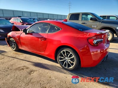Drugie zdjęcie samochodu z przodu: 2019 TOYOTA 86 GT VIN:JF1ZNAE15K8701062 - miniatura