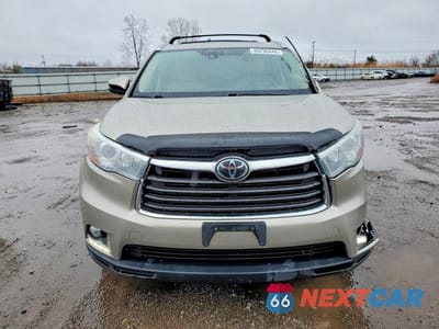 Piąte zdjęcie samochodu w środku: 2016 TOYOTA HIGHLANDER LIMITED PLATINUM VIN:5TDDKRFH3GS326637 - miniatura