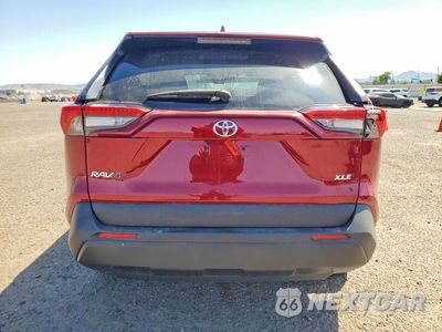 Zdjęcie 6 z 13 samochodu: 2024 TOYOTA RAV4 XLE VIN:2T3W1RFV4RW362324 - miniatura