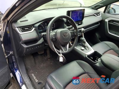Zdjęcie 8 z 12 samochodu: 2023 TOYOTA RAV4 PRIME XSE VIN:JTMEB3FV1PD117335 - miniatura