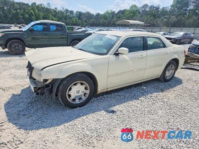 2005 CHRYSLER 300 TOURING 2C3AA53G85H530876 - główne zdjęcie licytacji z USA - miniatura