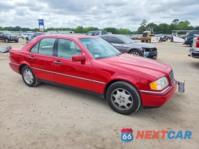 Czwarte zdjęcie samochodu z boku: 1995 MERCEDES-BENZ C 220 VIN:WDBHA22E5SF225016 - miniatura