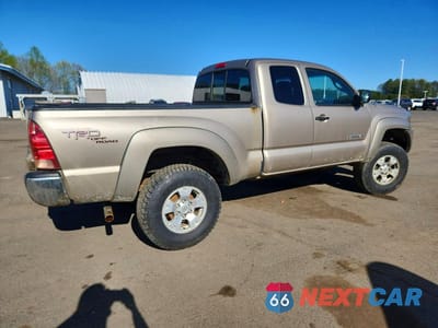 Trzecie zdjęcie samochodu z tyłu: 2006 TOYOTA TACOMA ACCESS CAB VIN:5TEUU42N36Z314806 - miniatura