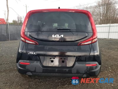 Zdjęcie 6 z 13 samochodu: 2022 KIA SOUL LX VIN:KNDJ23AU2N7158162 - miniatura