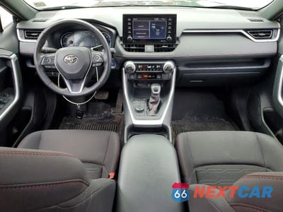 Zdjęcie 8 z 14 samochodu: 2021 TOYOTA RAV4 PRIME SE VIN:JTMAB3FV1MD060869 - miniatura