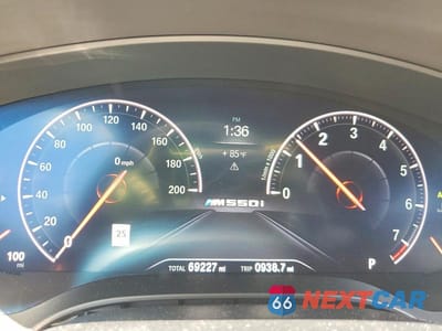 Zdjęcie 9 z 12 samochodu: 2019 BMW M550XI VIN:WBAJB9C54KB464133 - miniatura