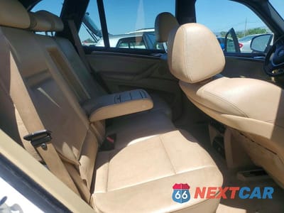 Zdjęcie 11 z 13 samochodu: 2007 BMW X5 4.8I VIN:4USFE83547LZ37177 - miniatura