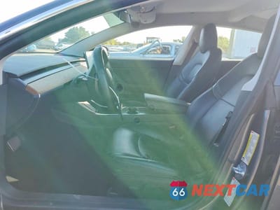 Zdjęcie 7 z 11 samochodu: 2018 TESLA MODEL 3 VIN:5YJ3E1EA7JF007813 - miniatura