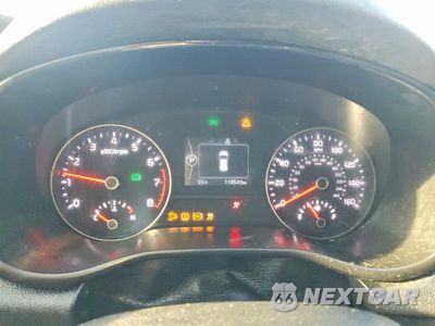 Zdjęcie 9 z 13 samochodu: 2019 KIA SPORTAGE EX VIN:KNDPN3AC2K7595907 - miniatura