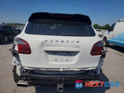 Zdjęcie 6 z 13 samochodu: 2013 PORSCHE CAYENNE VIN:WP1AA2A24DLA01121 - miniatura