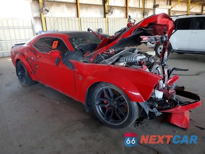 Czwarte zdjęcie samochodu z boku: 2019 DODGE CHALLENGER SRT HELLCAT VIN:2C3CDZC99KH750001 - miniatura