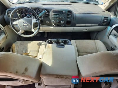 Zdjęcie 8 z 13 samochodu: 2009 CHEVROLET SILVERADO K1500 LT VIN:1GCEK29019Z171590 - miniatura