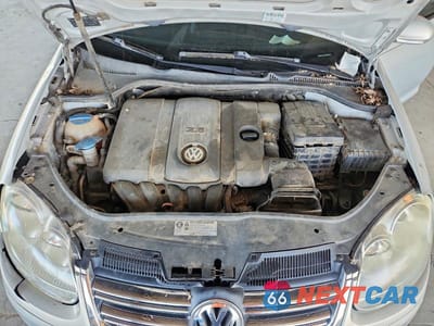 Zdjęcie 11 z 12 samochodu: 2010 VOLKSWAGEN JETTA LIMITED VIN:3VWAZ7AJ2AM080052 - miniatura