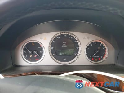 Zdjęcie 9 z 12 samochodu: 2012 MERCEDES-BENZ GLK 350 VIN:WDCGG5GB4CF890626 - miniatura