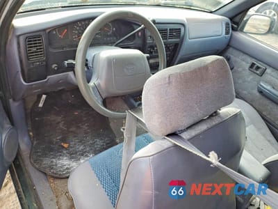 Zdjęcie 8 z 12 samochodu: 2000 TOYOTA TACOMA BASE VIN:4TAVL52N8YZ603073 - miniatura
