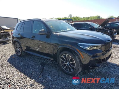 Czwarte zdjęcie samochodu z boku: 2022 BMW X5 M50I VIN:5UXJU4C04N9L03022 - miniatura