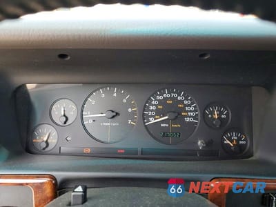Zdjęcie 9 z 14 samochodu: 1998 JEEP GRAND CHEROKEE LAREDO VIN:1J4FX58S7WC317266 - miniatura