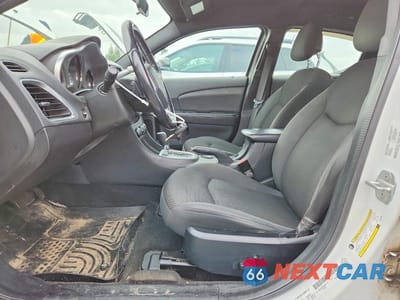 Zdjęcie 7 z 12 samochodu: 2012 DODGE AVENGER SXT VIN:1C3CDZCB2CN265789 - miniatura