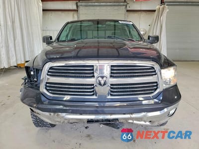 Piąte zdjęcie samochodu w środku: 2015 RAM 1500 SLT VIN:1C6RR7GT9FS672262 - miniatura