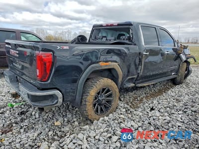 Trzecie zdjęcie samochodu z tyłu: 2022 GMC SIERRA K3500 SLT VIN:1GT49UEY8NF232329 - miniatura