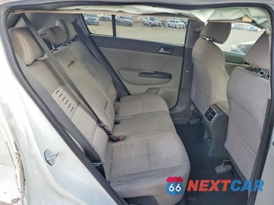 Zdjęcie 11 z 14 samochodu: 2018 KIA SPORTAGE LX VIN:KNDPM3AC5J7478372 - miniatura