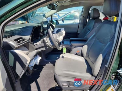 Zdjęcie 7 z 13 samochodu: 2021 TOYOTA SIENNA XLE 7-PASSENGER VIN:5TDYRKEC5MS016981 - miniatura