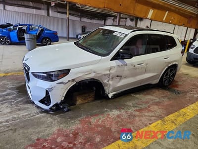 2026 BMW X1 M35I WBX13EF09T5606150 - główne zdjęcie licytacji z USA - miniatura