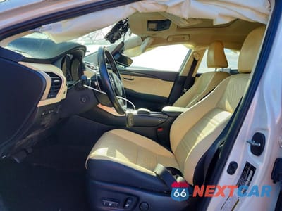 Zdjęcie 7 z 13 samochodu: 2021 LEXUS NX 300 BASE VIN:JTJGARBZ7M5028055 - miniatura