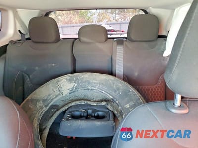 Zdjęcie 10 z 13 samochodu: 2017 JEEP COMPASS SPORT VIN:3C4NJDAB1HT642266 - miniatura