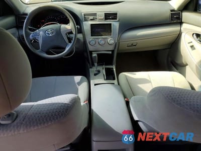 Zdjęcie 8 z 12 samochodu: 2011 TOYOTA CAMRY LE VIN:4T1BF3EK0BU736835 - miniatura