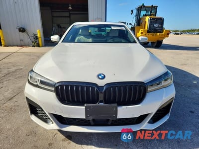 Piąte zdjęcie samochodu w środku: 2022 BMW 540 XI VIN:WBA73BJ09NCJ90383 - miniatura