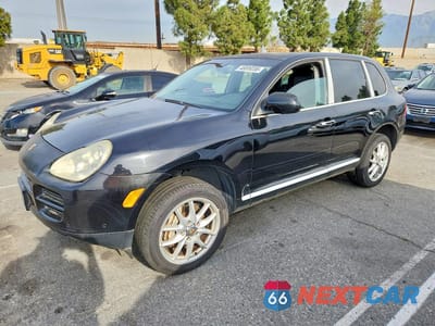 2005 PORSCHE CAYENNE S WP1AB29P55LA65182 - główne zdjęcie licytacji z USA - miniatura