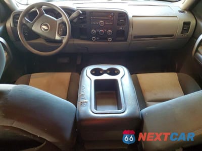 Zdjęcie 8 z 12 samochodu: 2007 CHEVROLET SILVERADO C1500 CREW CAB VIN:2GCEC13C371720870 - miniatura