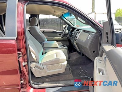 Piąte zdjęcie samochodu w środku: 2010 FORD F150 SUPERCREW VIN:1FTEW1E88AFD59975 - miniatura