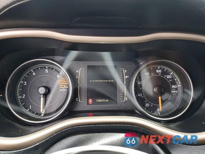 Zdjęcie 9 z 12 samochodu: 2016 JEEP CHEROKEE SPORT VIN:1C4PJLAB6GW234549 - miniatura