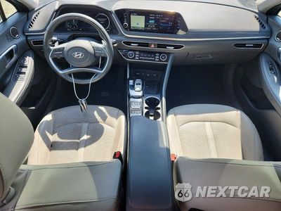 Zdjęcie 8 z 12 samochodu: 2020 HYUNDAI SONATA LIMITED VIN:5NPEH4J28LH050674 - miniatura