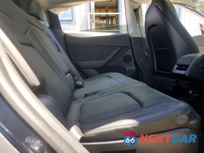 Zdjęcie 11 z 13 samochodu: 2021 TESLA MODEL Y VIN:5YJYGAEE3MF234276 - miniatura