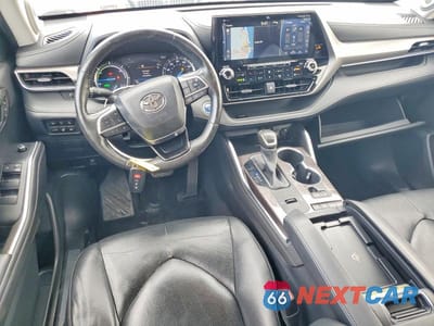 Zdjęcie 8 z 13 samochodu: 2020 TOYOTA HIGHLANDER HYBRID LIMITED VIN:5TDYARAH9LS000590 - miniatura