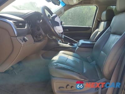 Zdjęcie 7 z 14 samochodu: 2015 CHEVROLET SUBURBAN C1500 LT VIN:1GNSCJKC5FR589958 - miniatura
