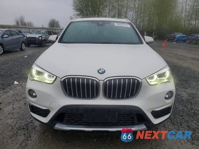 Piąte zdjęcie samochodu w środku: 2019 BMW X1 XDRIVE28I VIN:WBXHT3C55K3H35485 - miniatura