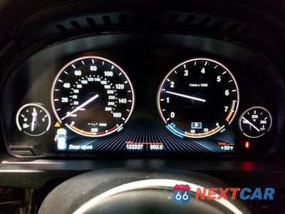 Zdjęcie 9 z 13 samochodu: 2014 BMW X5 XDRIVE50I VIN:5UXKR6C54E0C02664 - miniatura