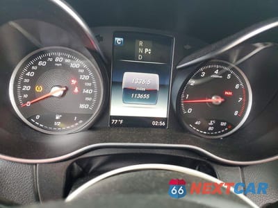 Zdjęcie 9 z 12 samochodu: 2016 MERCEDES-BENZ C 300 4MATIC VIN:55SWF4KB1GU111455 - miniatura