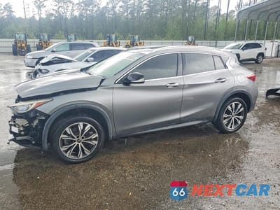 2017 INFINITI QX30 LUXURY SJKCH5CR9HA018898 - główne zdjęcie licytacji z USA - miniatura