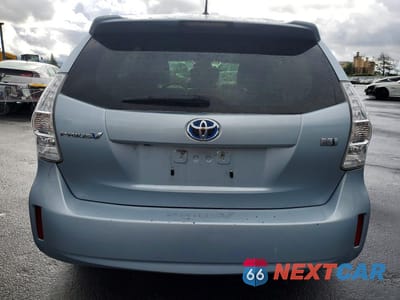 Zdjęcie 6 z 12 samochodu: 2012 TOYOTA PRIUS V TWO VIN:JTDZN3EU1C3186849 - miniatura