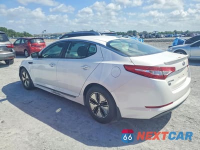 Drugie zdjęcie samochodu z przodu: 2013 KIA OPTIMA HYBRID VIN:KNAGM4AD6D5061421 - miniatura